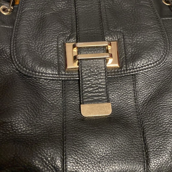 Liz Claiborne New York Genuine Leather Black & Gold Flap Shoulder Bag Purse - Picture 3 of 15